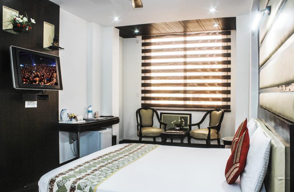 Hotel Arpit Palace Delhi  Extérieur photo